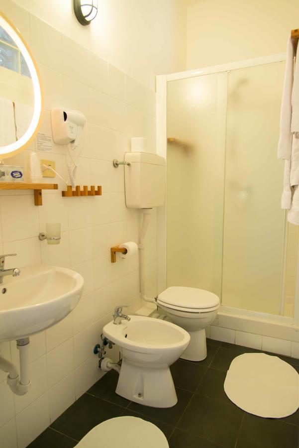 Hotel Elisabetta Sestri Levante Luaran gambar